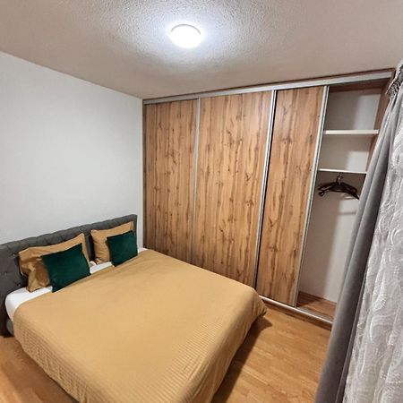 Апартаменти R-Residency Ll Баня-Лука Екстер'єр фото