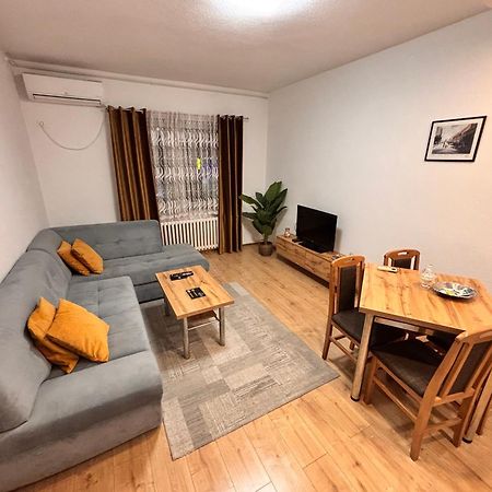 Апартаменти R-Residency Ll Баня-Лука Екстер'єр фото
