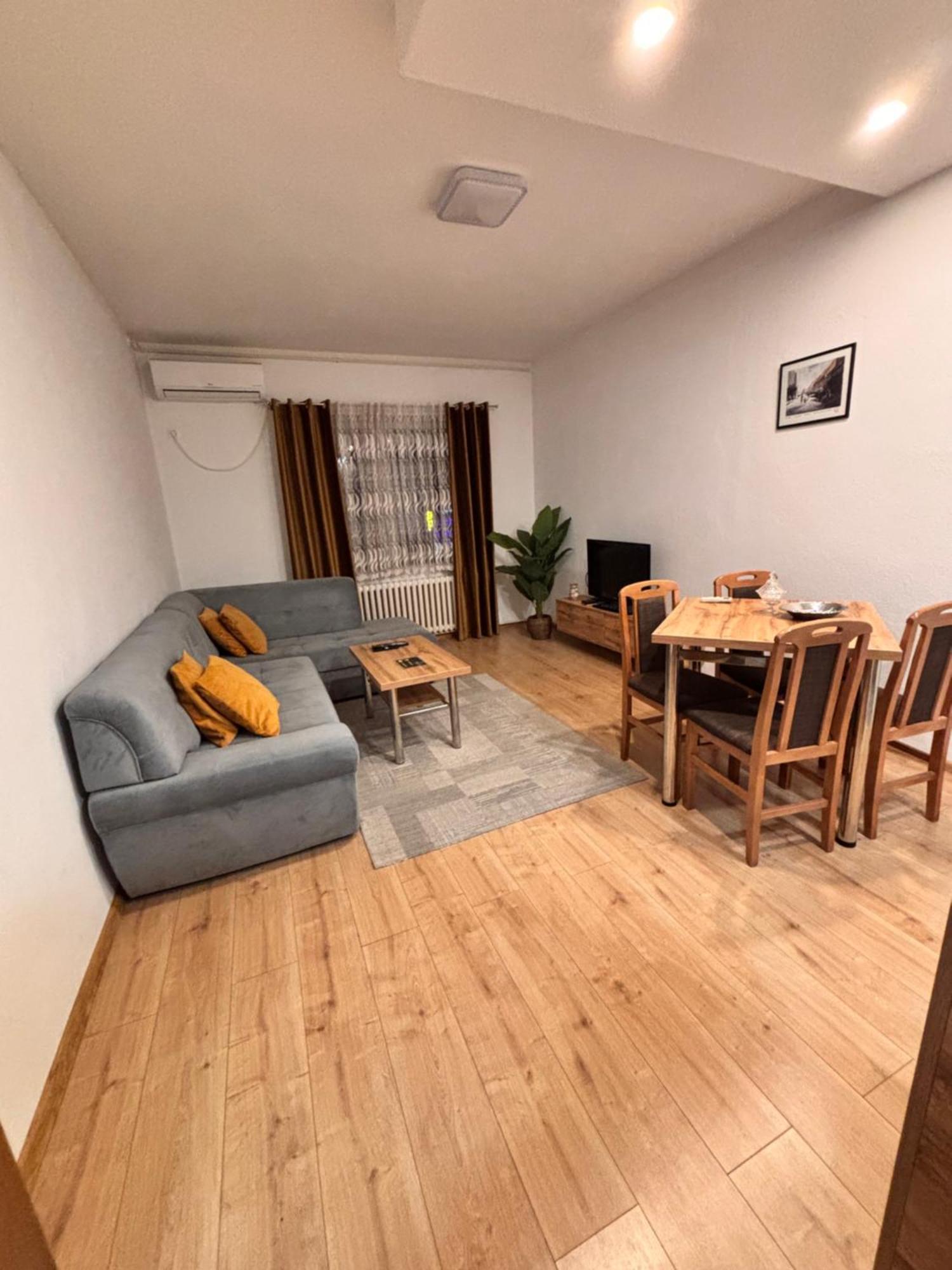 Апартаменти R-Residency Ll Баня-Лука Екстер'єр фото