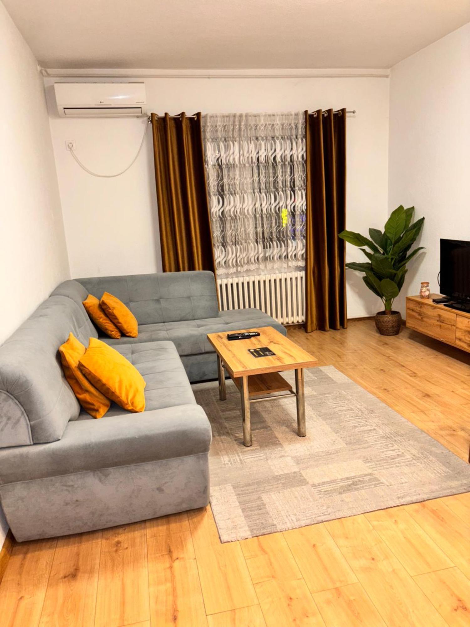 Апартаменти R-Residency Ll Баня-Лука Екстер'єр фото